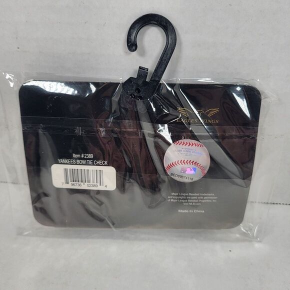 New York Yankees Men's Eagles‎ Wings Blue Gray Check Logo Bowtie - Picture 3 of 6